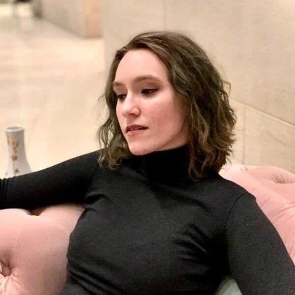 Headshot of Emma Bolton